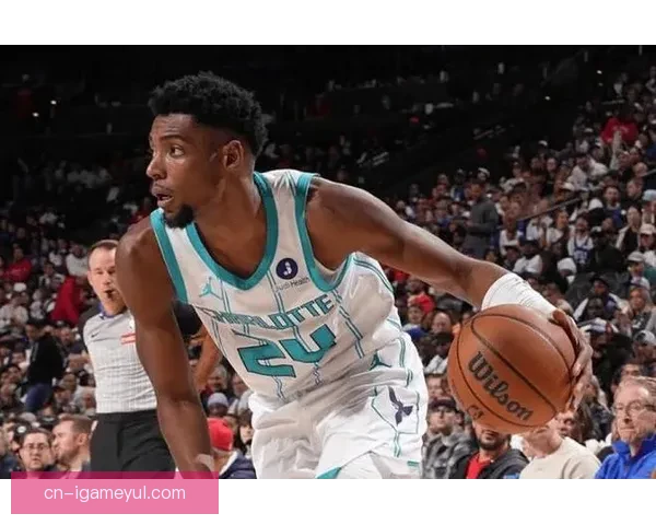 黄蜂官方宣布重新签约康诺顿